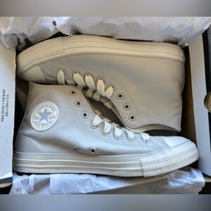 Converse Chuck Taylors High-Top, Vintage White